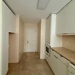 Alcantara 3 Sem Janelas Quarto em Acomodações Particulares Lisboa