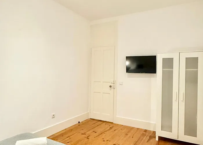 Quarto em Acomodações Particulares Alcantara 3 Sem Janelas Lisboa